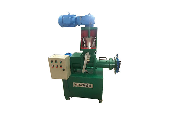 Experimental vacuum extruder